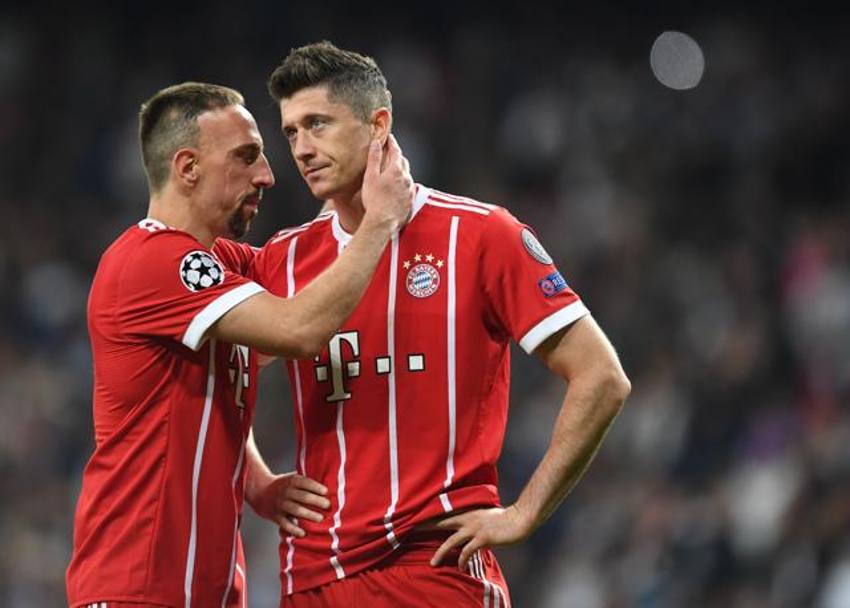 Le lacrime di Ribery e Lewandoski. Il Bayern ha chiesto a gran voce due rigori: il primo di Ramos su Lewandowski, e se ne pu discutere a lungo, e il secondo per una mano di Marcelo su cross di Kimmich.